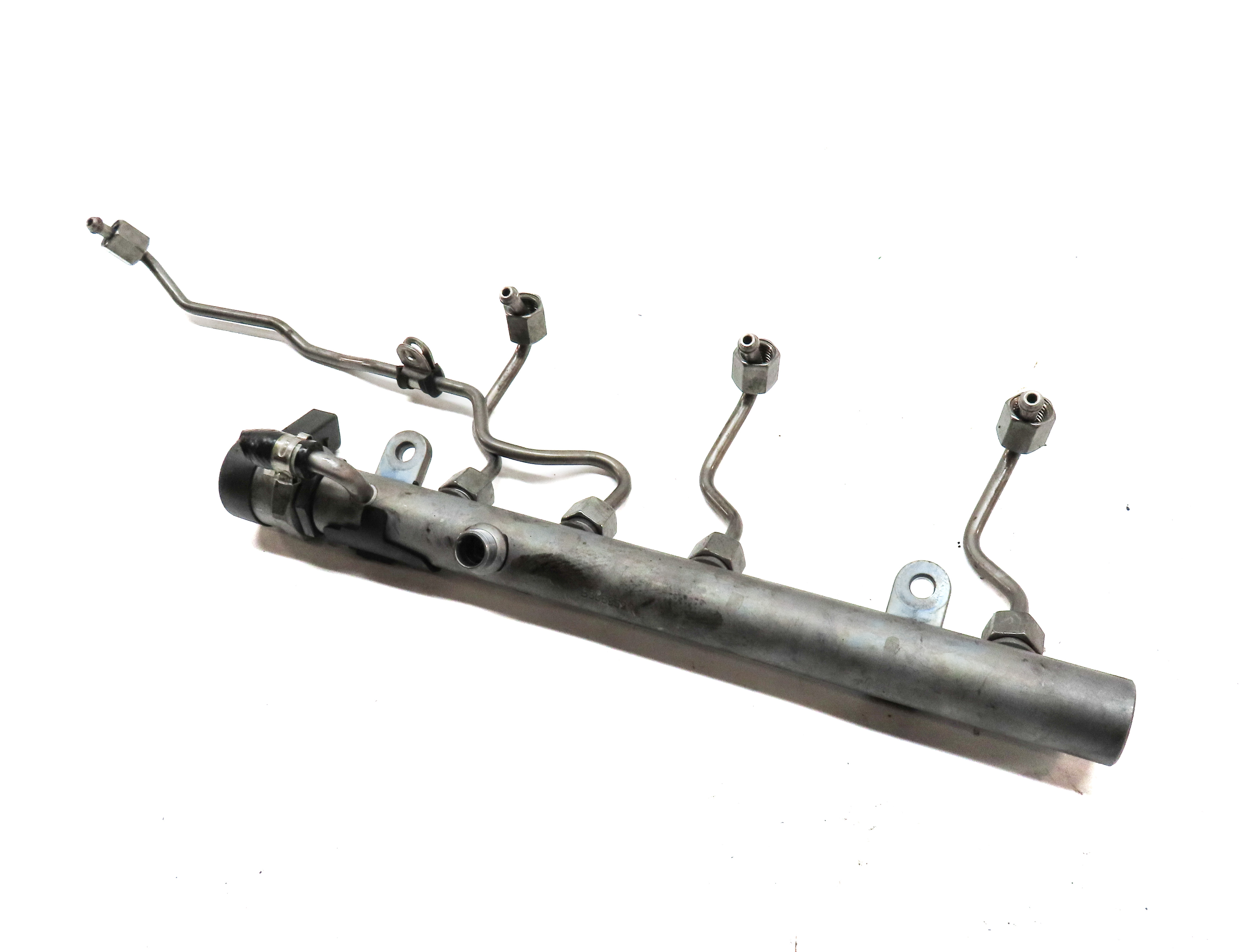 2012 MERCEDES ML350 (W166) 3.0L DIESEL (642.826) ENGINE LEFT FUEL RAIL w/ LINES — exact item pictured